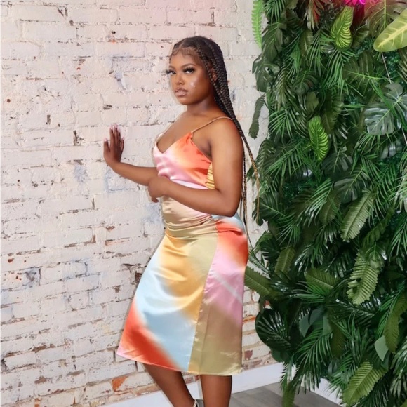 unbranded Dresses & Skirts - Women’s multi colored slip dress (M)